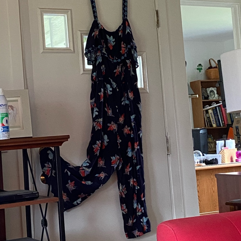 100% Rayon Summer Jumpsuit —- never worn.